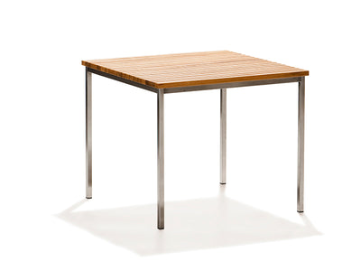 Häringe table by Skargaarden