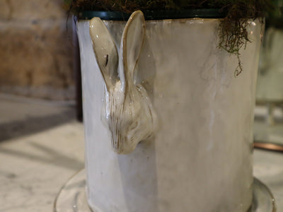 LAPIN FOOTED URN